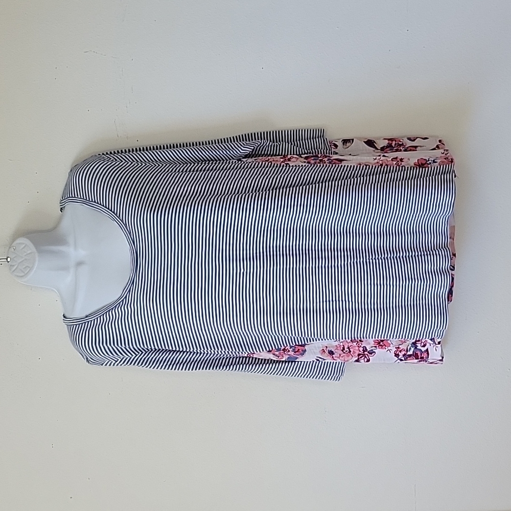 natural reflections striped front & floral back scoop neck knit top 2X